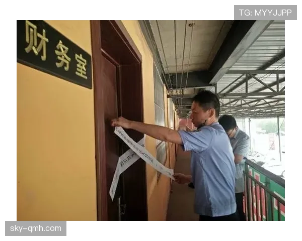 角球规则拆解:判定标准与裁判现场如何精准执行 角球规则拆解:判定标准与裁判现场如何精准执行